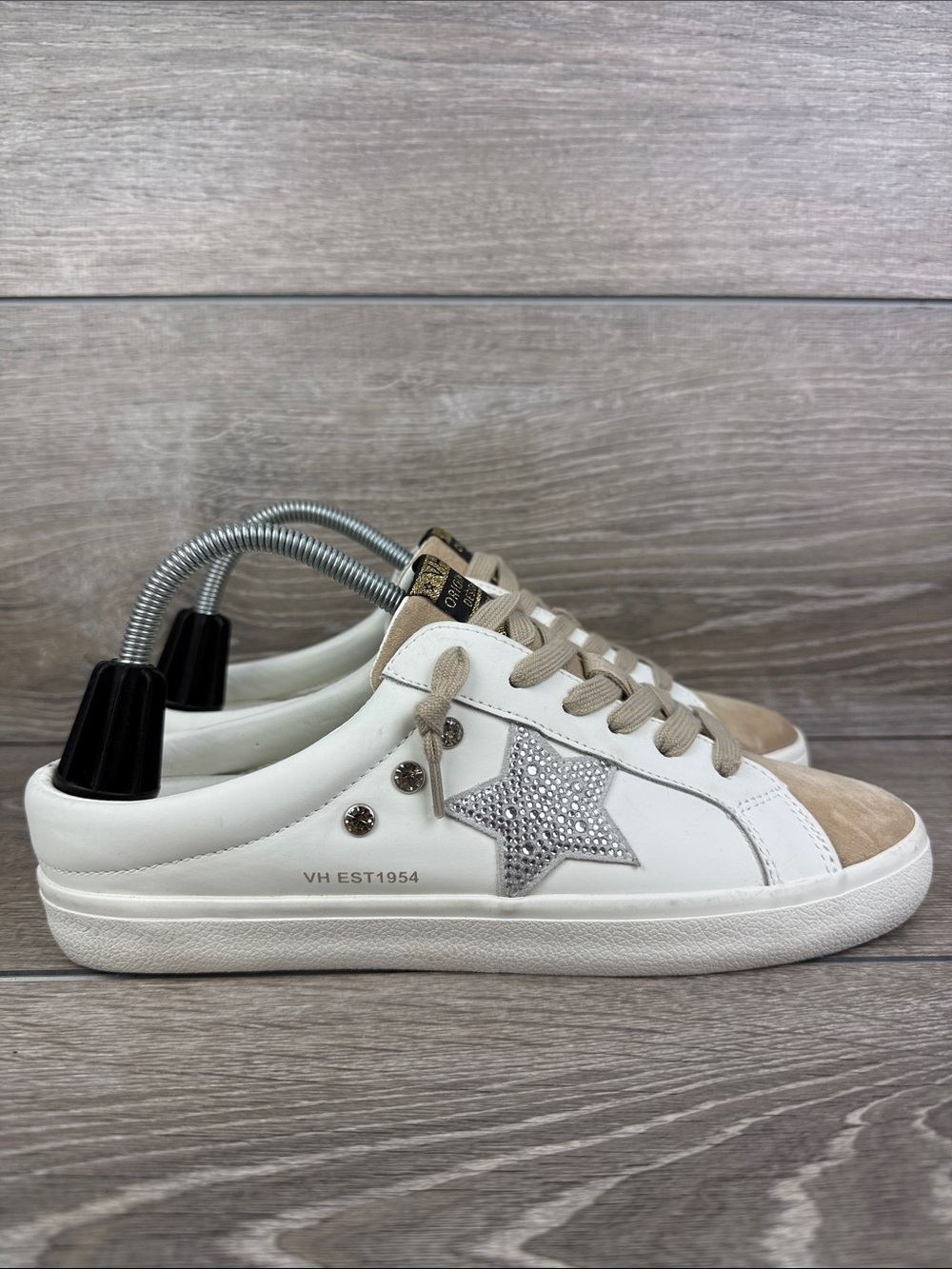 Vintage Havana Queen Women’s Sz 11 White Camel Multi Bejeweled Sneaker Mules